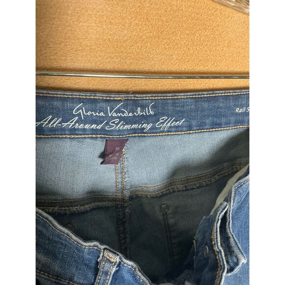 Gloria Vanderbilt All Around Slimming Effect Womens Size 16 Blue Denim Jeans - Picture 3 of 9